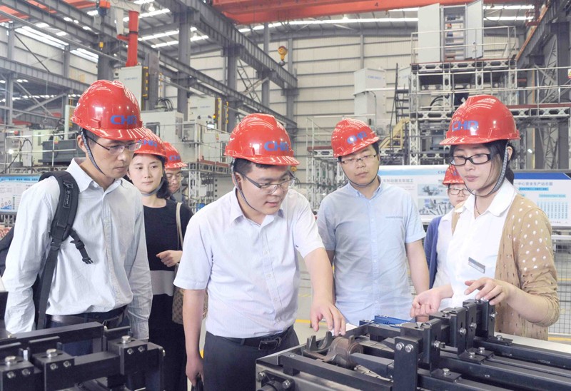 高端拉床,專用機床,內拉床,外拉床,數控機床,自動化生產線,工業(yè)機器人,拉床,拉刀,自動化