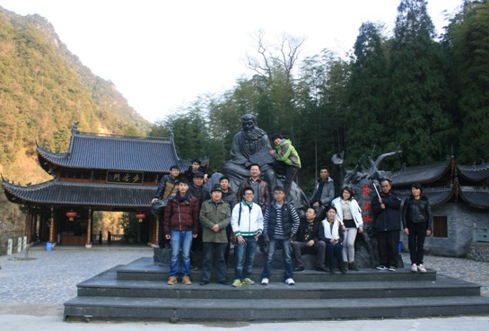 高端拉床,專用機(jī)床,內(nèi)拉床,外拉床,數(shù)控機(jī)床,自動化生產(chǎn)線,工業(yè)機(jī)器人,拉床,拉刀,自動化