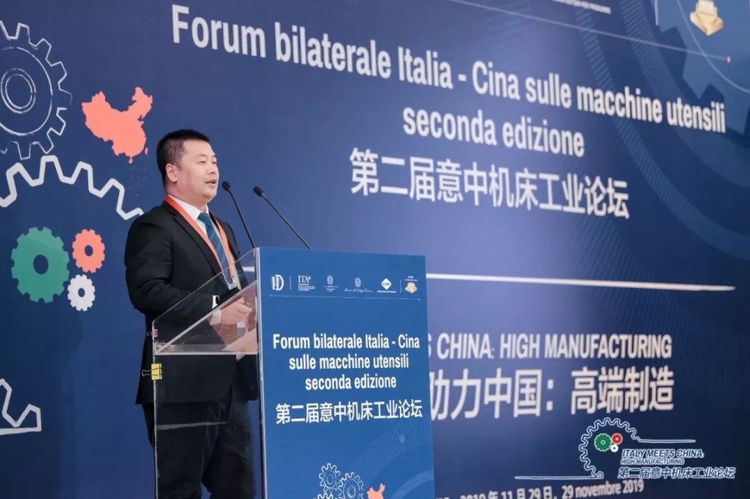 拉床,拉刀,自動化,高端拉床,專用機床,內拉床,外拉床,數(shù)控機床,自動化生產線,工業(yè)機器人