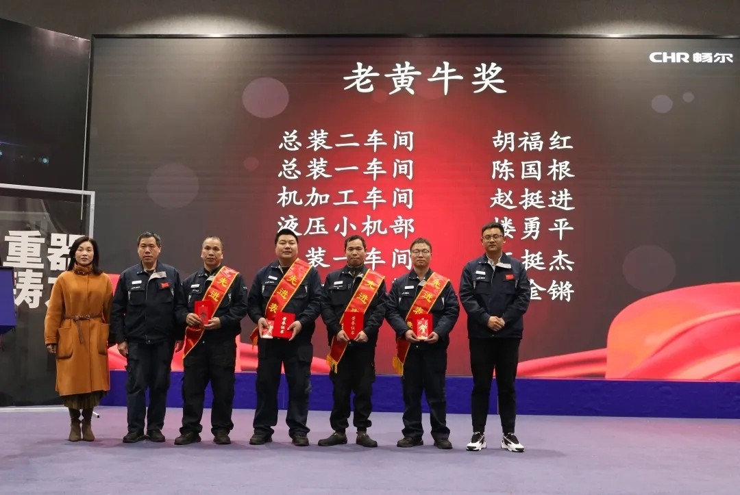 拉床,拉刀,自動化,高端拉床,專用機床,內(nèi)拉床,外拉床,數(shù)控機床,自動化生產(chǎn)線,工業(yè)機器人