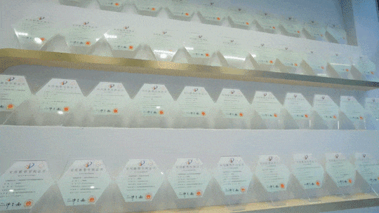 拉床,拉刀,自動化,高端拉床,專用機床,內(nèi)拉床,外拉床,數(shù)控機床,自動化生產(chǎn)線,工業(yè)機器人